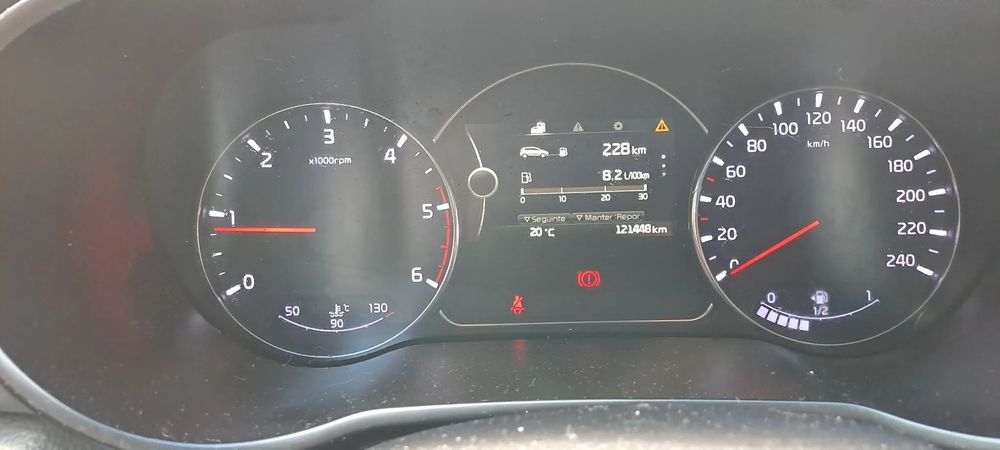 Kia Carens 1.7 CRDi ISG TX