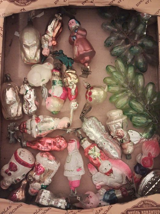 старые елочные игрушки