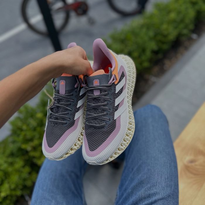 Жіночі оригінальні кросівки Adidas 4DFWD 2 W Grey White  Art: GX9269