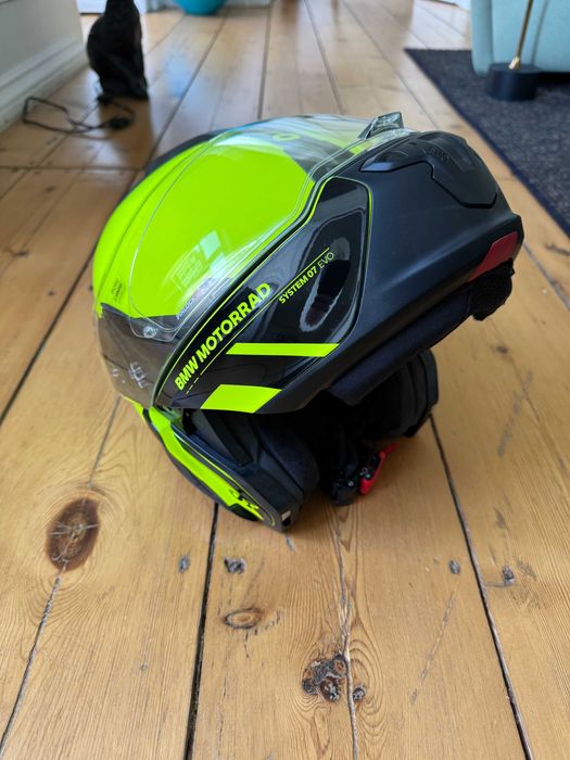 BMW System 7 Carbon Evo Capacete Modular (spectrum fluor)