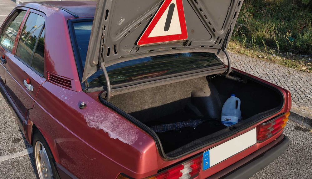 Mercedes 190D 2.0