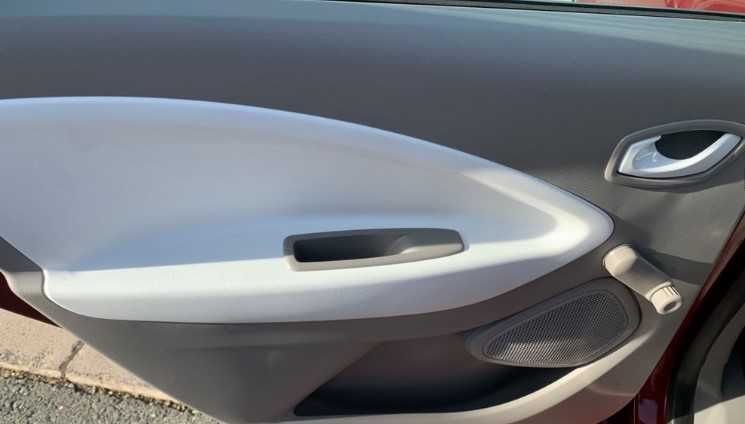 Renault ZOE Life 40 R110 BATERIA PRÓPRIA IVA DEDUTÍVEL