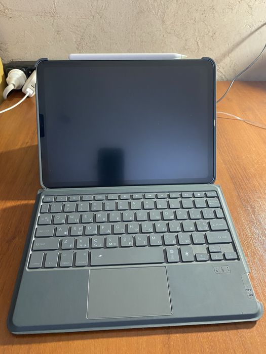 Ipad Air 4-64Gb_Pencil 2_ Smart Keyboard