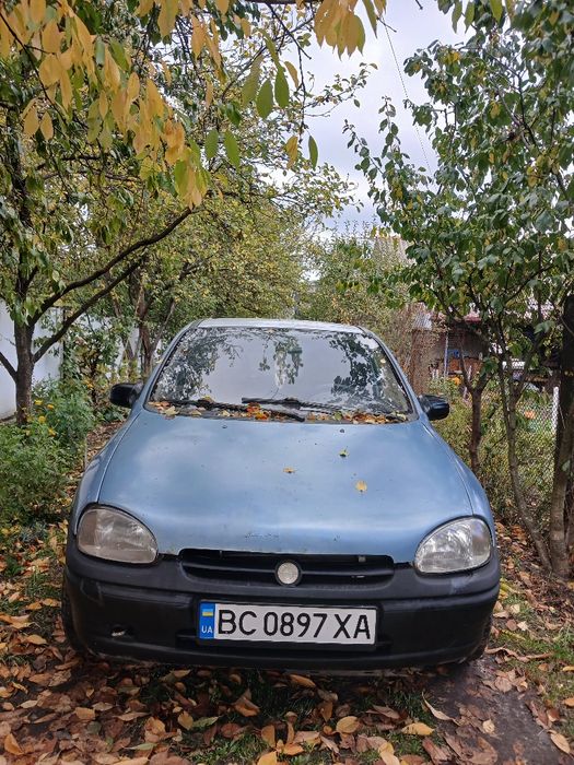 Продам Опель Корсу на бойовому ходу!