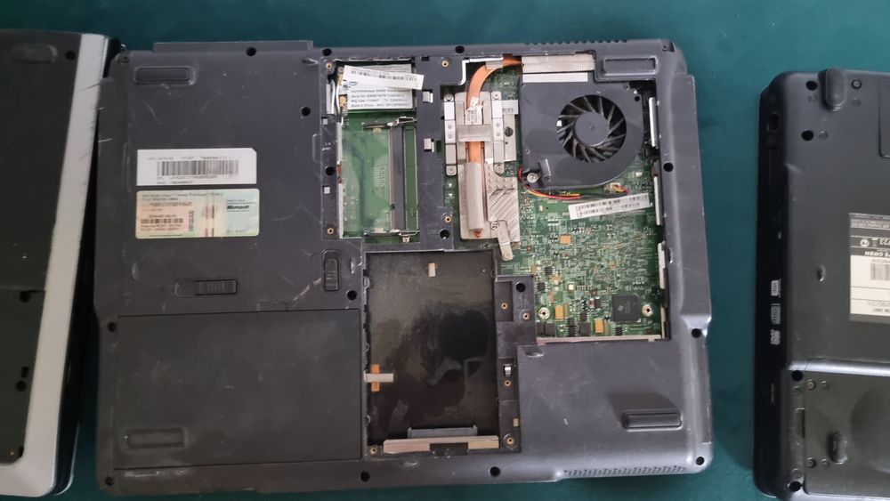Laptopy Dell Toshiba Acer
