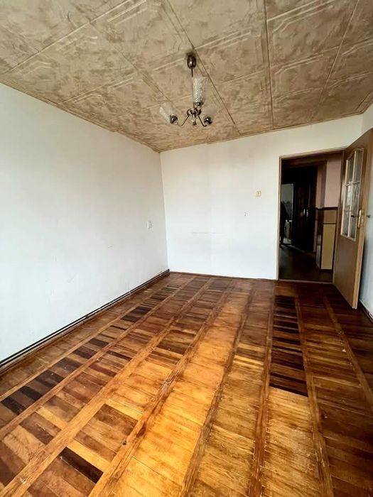 жила 3х кім квартира Снятин Франківська обл.