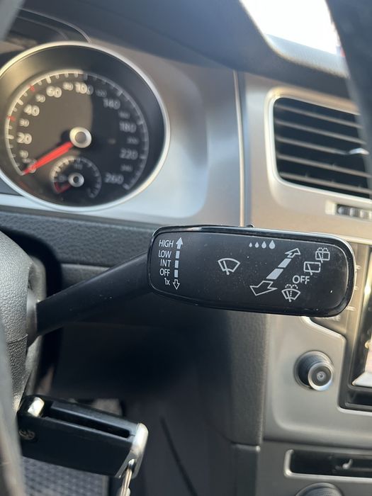 продам авто Фольксваген Гольф7 2014р.1.6