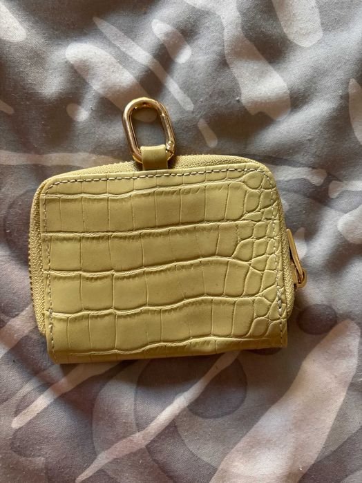 Porta moedas parfois novo