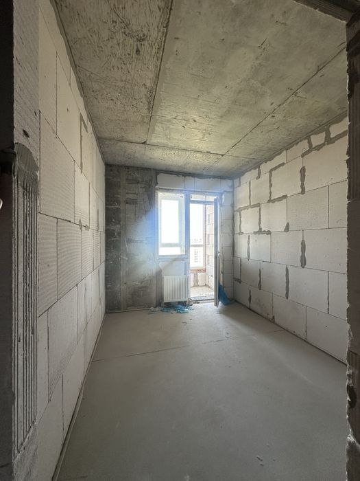 Продам квартиру студию Акварель 2