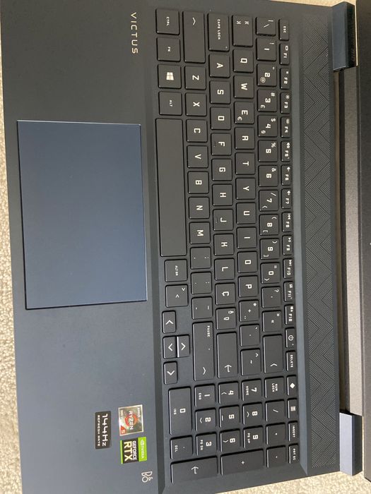 Vendo HP VICTUS (AINDA NA GARANTIA ) como novo !