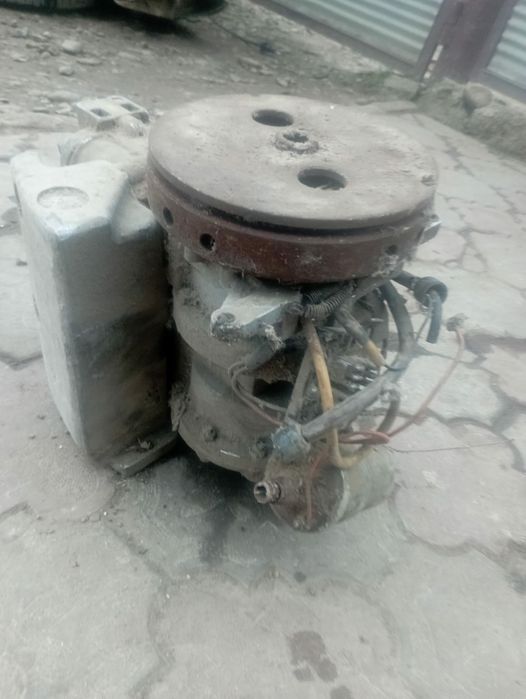 Двоциліндровий двигун бензиновий