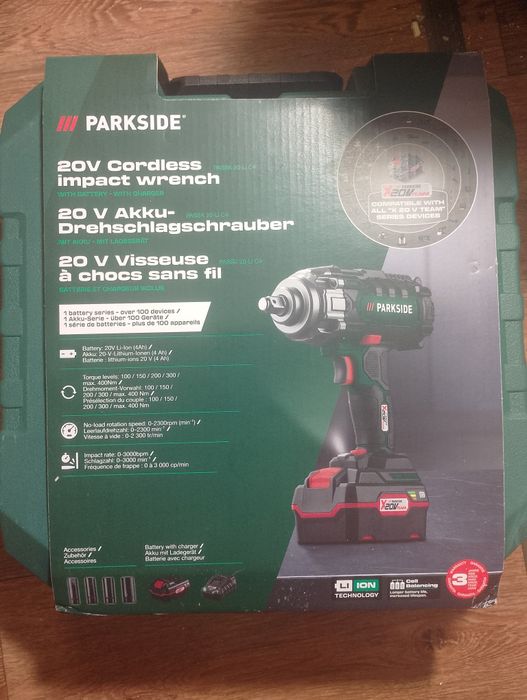 Гайковёрт,с головками.