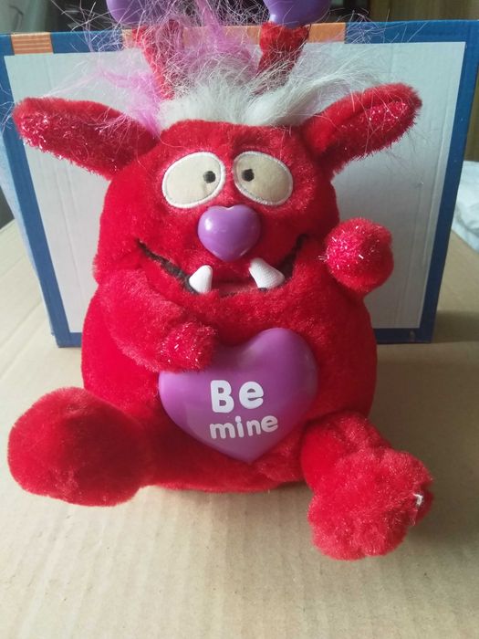 Детская  игрушка