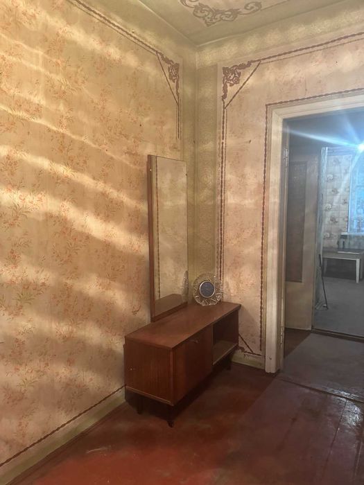 Окремий будинок по вул. Бузкова!