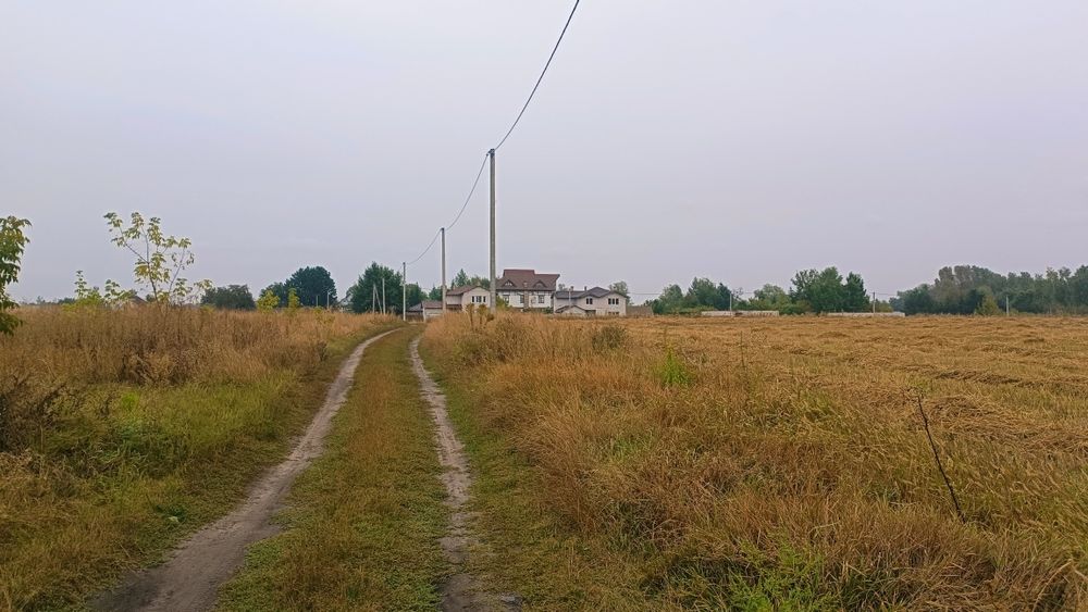 Продам ділянку в селі Пухівка Броварського району