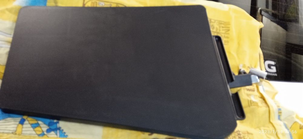 Стол подставка для офисного стула