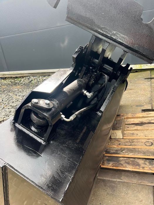 Łyżka skarpowa hydrauliczna 200cm 14,5-18t CW40 S60