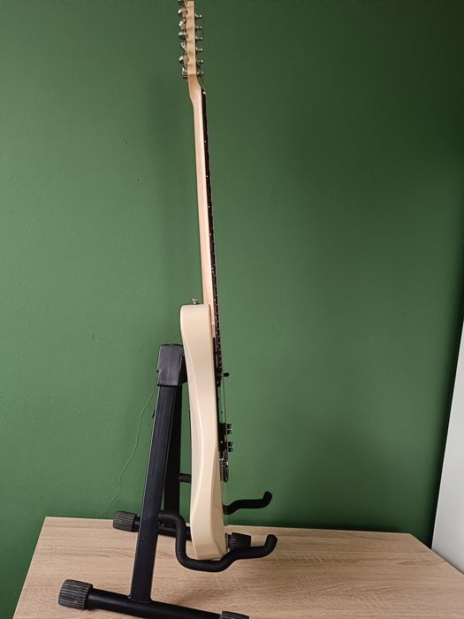 Aria JET-1 gitara elektryczna