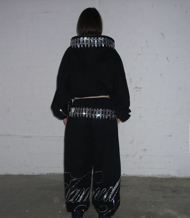 РОЗПРОДАЖ ЗАЛИШИЛОСЬ 2 ШТ named collective костюм