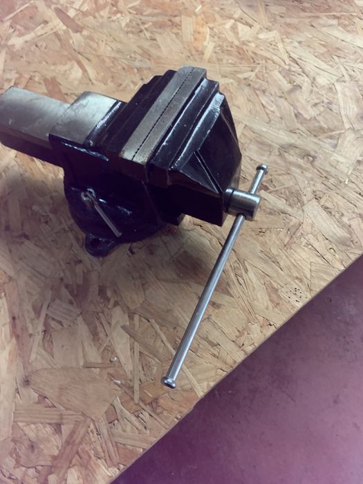 Torno novo nuncausado