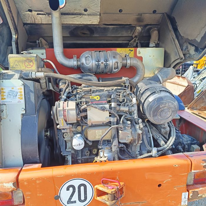 Maszyna budowlana ładowarka terex TL100