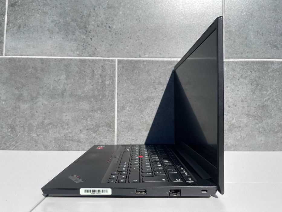 Lenovo ThinkPad E14 G3/AMD Ryzen 3 5300U/8Gb/256Gb M2/14" IPS/Гарантія