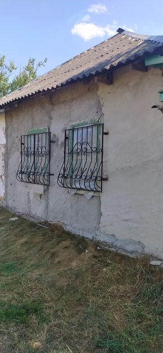 Продам дом с. Бервици