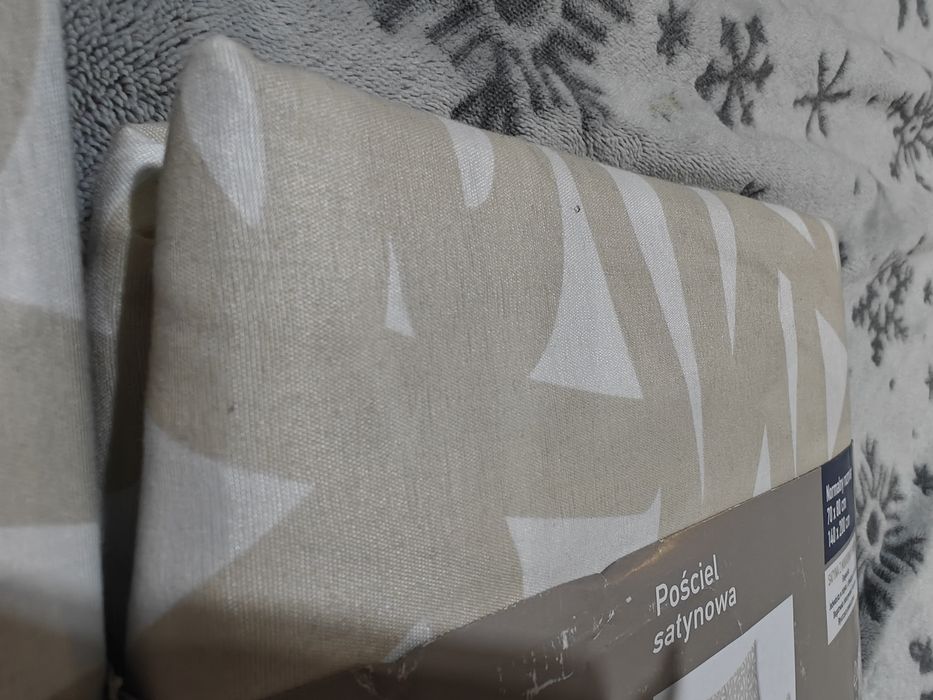 Zestaw 2 kompletów pościeli satynowej o wymiarach 140x200
