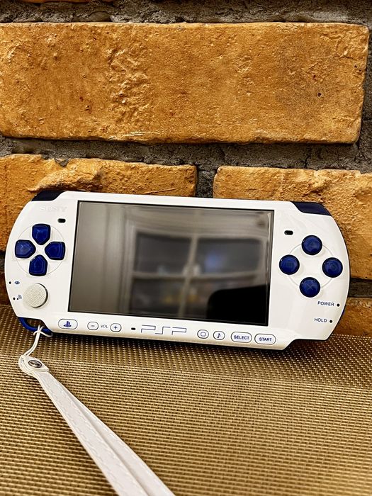 psp 3000 - купити ігрові приставки Sony PSP - Ціна на OLX.ua