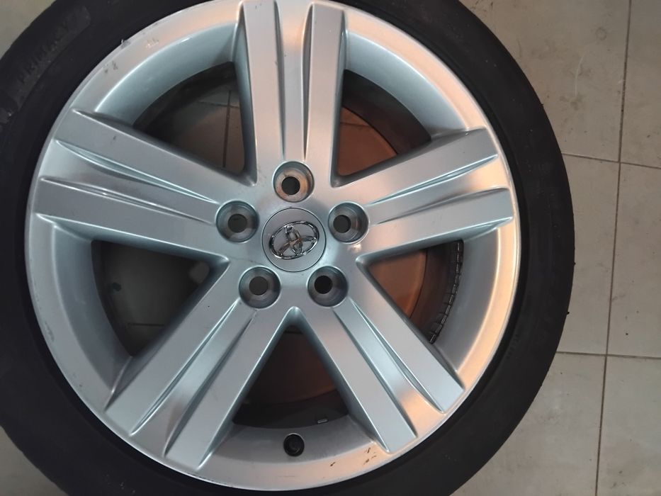 Jante 17 5x114.3 para pneu suplente toyota