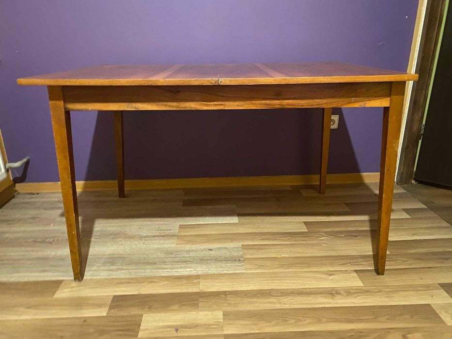 Stół drewniany rozkładany