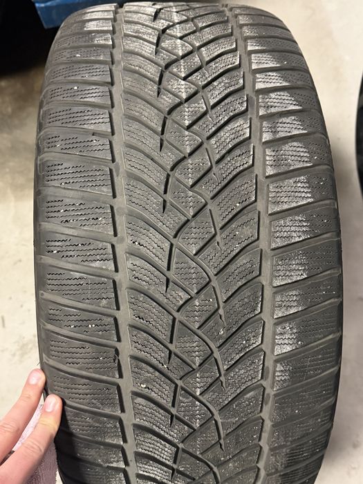 Комлект дисків Audi 5.130 з гумою Goodyear Ultra grip 295.40 r20