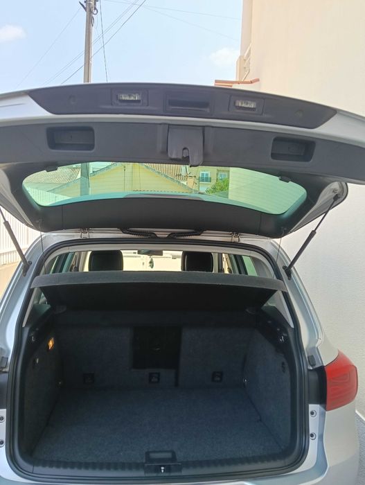 TIGUAN 2.0 110CV impecável barato foto 5