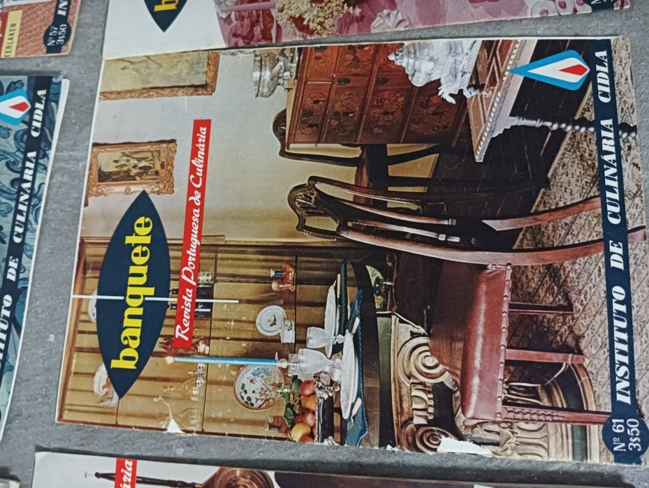 Livros antigos banquete
