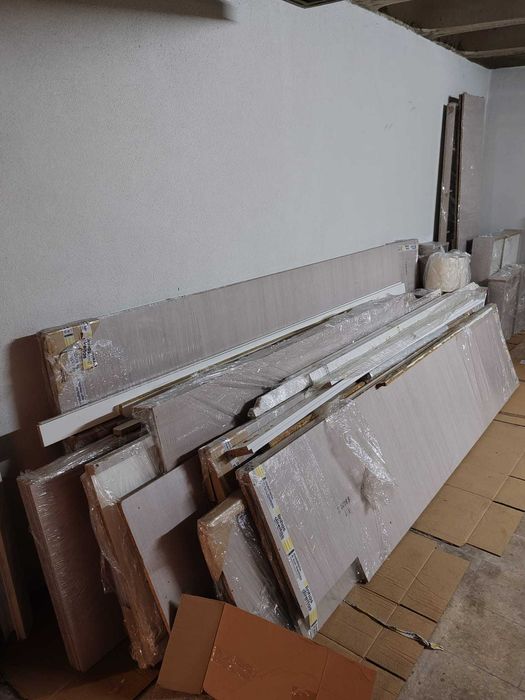 Vendo 2 Roupeiros marca LINHAS DIREITAS