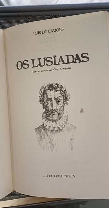 3 volumes encadernados obras de Luís de Camões
