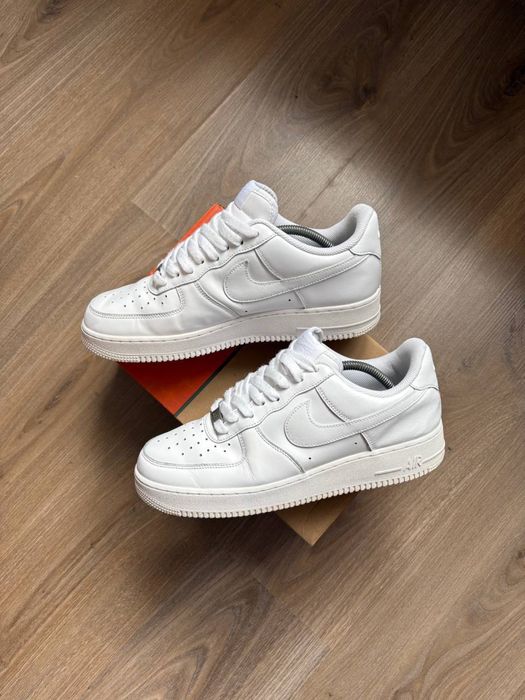 Чоловічі Кросівки Оригінал Nike air force 1 low white jordan sb dunk max