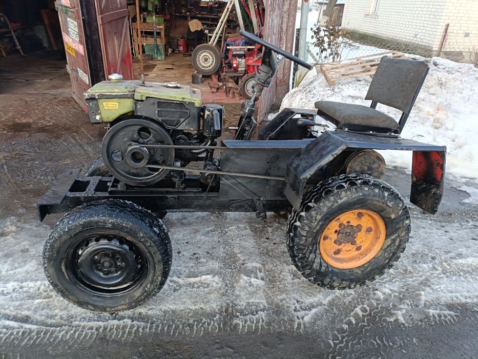 Мототрактор зубр  8 коней (мотоблок) . Можу доставити.