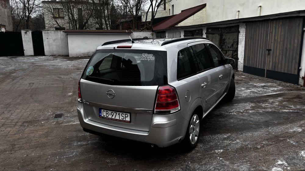Opel Zafira 1.8 benzyna -Lpg