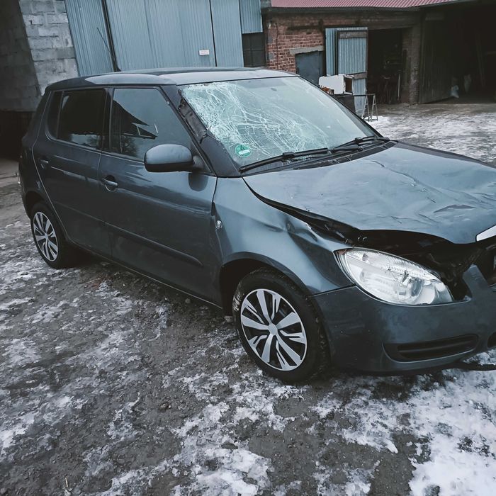 Skoda fabia uszkodzona