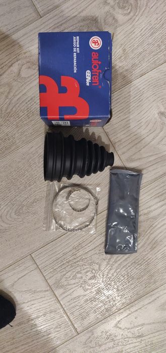 Запчасти Мазда 6 2006 року