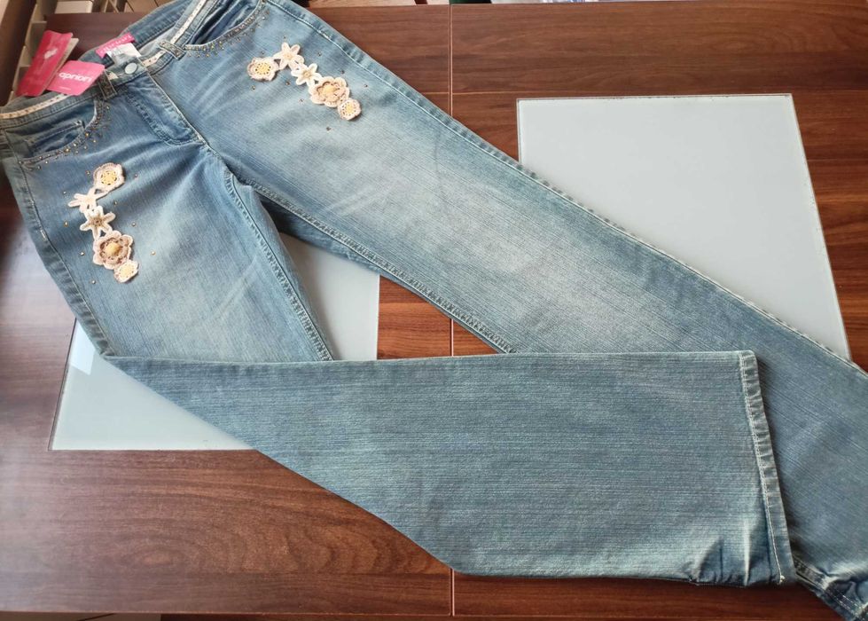 ESCADA cudowne jeansowe dzwony 36 NOWE