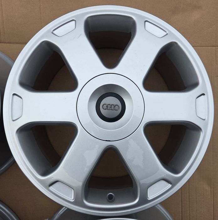Felgi Oryginał Audi A3 S3 8L TT Avus 7,5Jx17 ET32 5x100