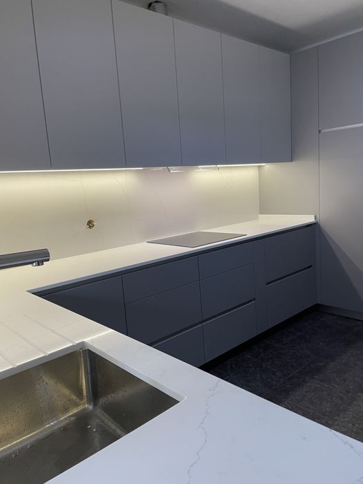 Custom Kitchen65565664533377124