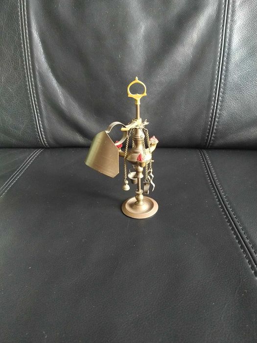 Antiga candeia de azeite, lamparina, completa com todos os elementos