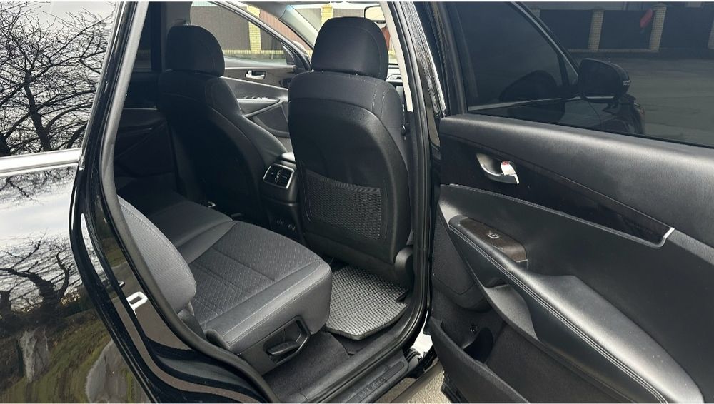 Продам Kia Sorento 2.4 бензин повний привід