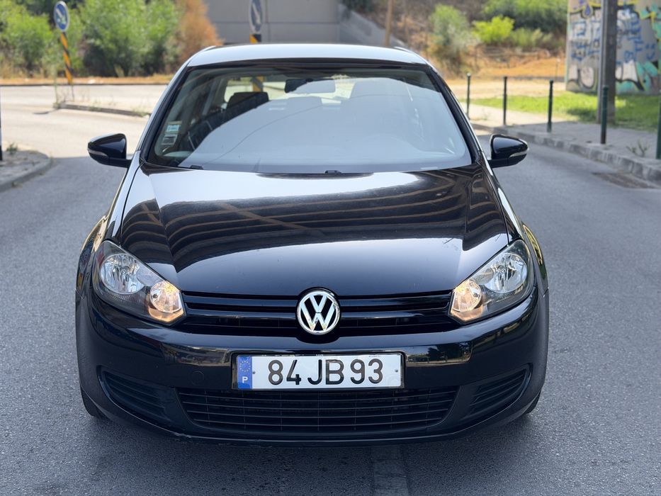 Volkswagen Golf - 1.6 TDi - 105cv