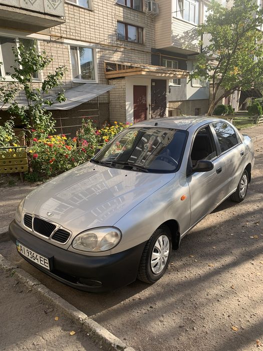 Део сенс 2005 рік