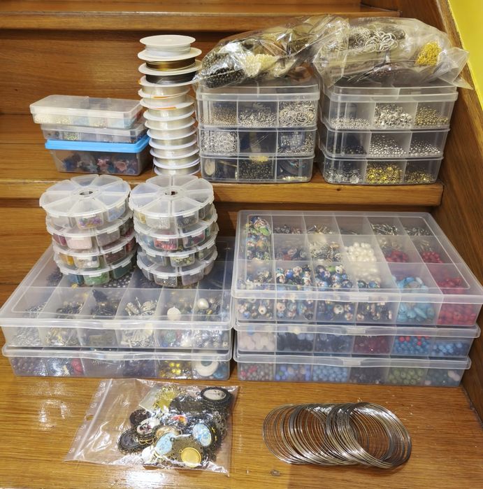 Muito Material para Bijuteria