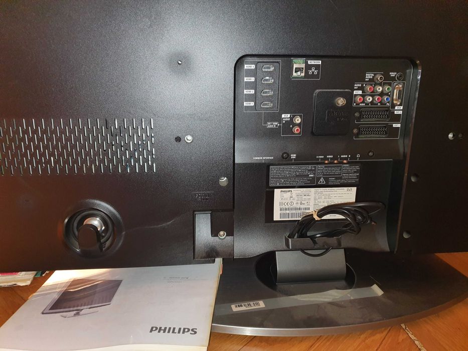 Philips 52" 52PFL9704 Ambilight – sprawny, TV przez dekoder OK